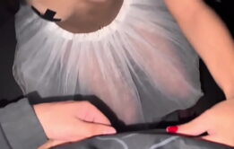 Novinha causa delírio na festa a fantasia do swing