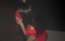 pornôs grátis Novinha safada na glory hole do swing